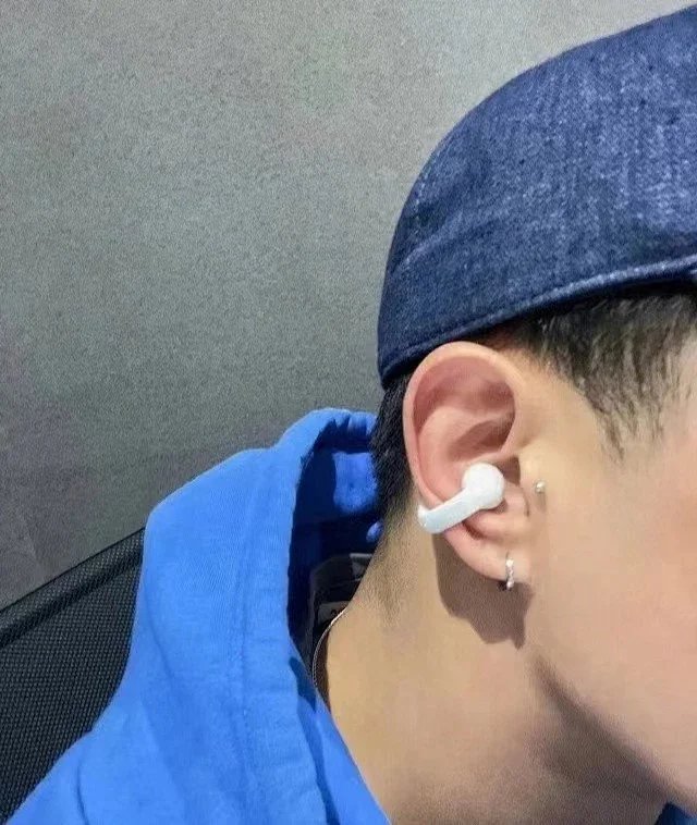 撿漏價 日本ambie sound earcuffs 真無線藍牙耳機 藍牙5.2 耳夾式耳機 骨傳導藍牙耳機 適用 安卓蘋果