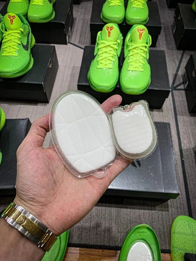 N498410原廠批次壓軸登場NK ZK6 kobe 6 科比6代青蜂俠全碼出貨前後氣墊加持信仰