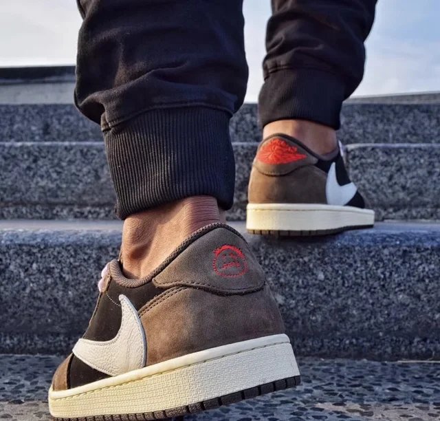 【頂級純原】Travis Scott X Air Jordan 1 Low 'Mocha' OG TS SP AJ1 倒鉤 深棕摩卡 低幫復古籃球鞋