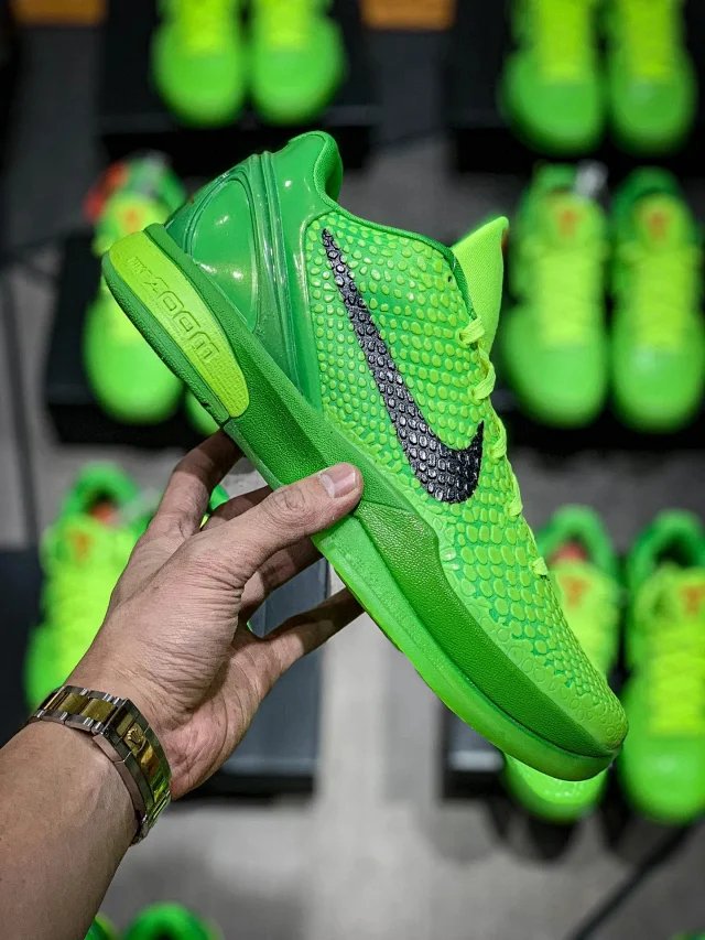 N498410原廠批次壓軸登場NK ZK6 kobe 6 科比6代青蜂俠全碼出貨前後氣墊加持信仰