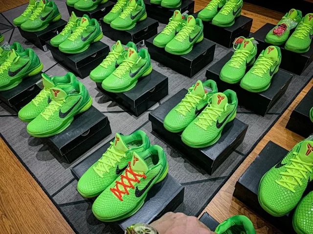 N498410原廠批次壓軸登場NK ZK6 kobe 6 科比6代青蜂俠全碼出貨前後氣墊加持信仰