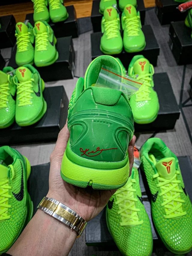 N498410原廠批次壓軸登場NK ZK6 kobe 6 科比6代青蜂俠全碼出貨前後氣墊加持信仰